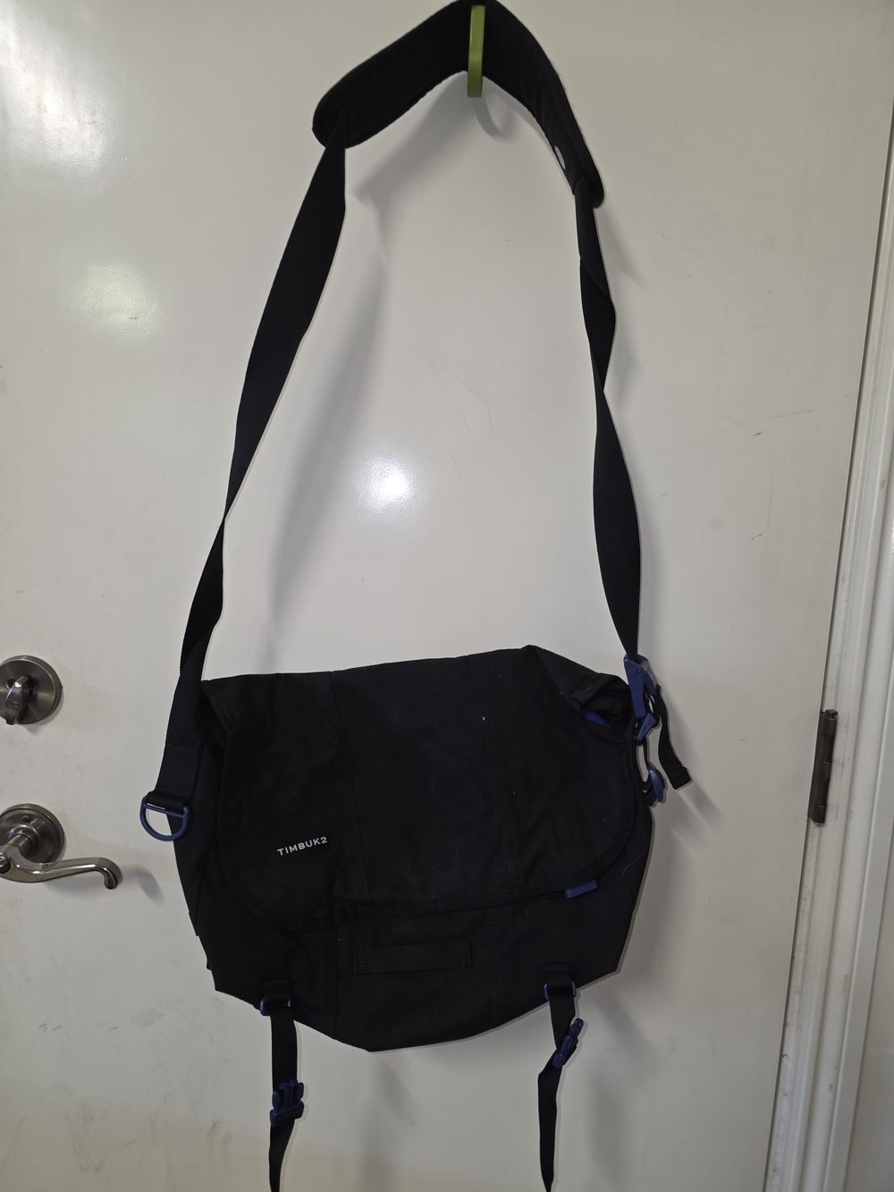 Timbuk2 Black Messenger Bag with Blue Accents